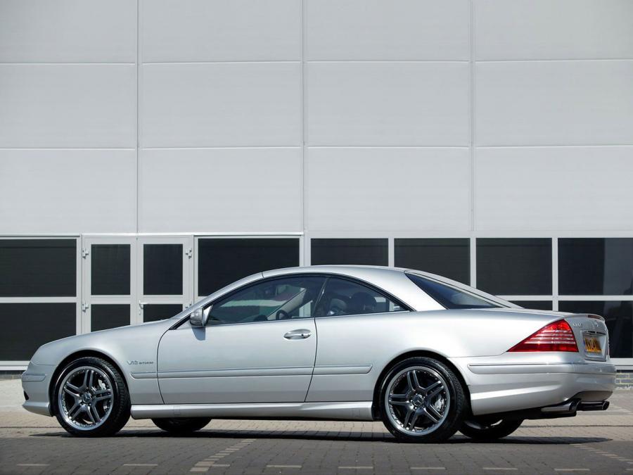  Mercedes-Benz CL65 AMG 2003 года  (UK) (фото 7 из 8)